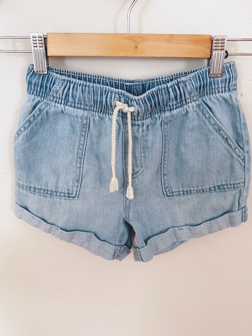 Cat & Jack Girls Size 8 Denim Pull On Shorts Light Wash Drawstring